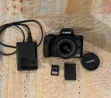 Corpo da câmera sem espelho Canon EOS M50 24.1MP EF-M15-45mm + bateria e cartão SD comprar usado  Enviando para Brazil