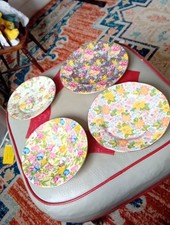 Pretty vintage plates for sale  CAMBRIDGE