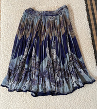 Damen flatterrock blau gebraucht kaufen Damen flatterrock blau gebraucht kaufen  Oberhausen