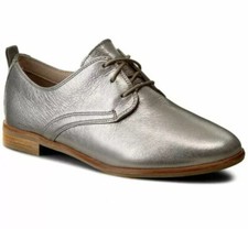New clarks 2.5 for sale  BRISTOL