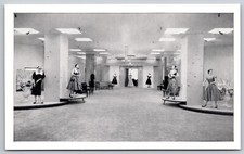 Cartão postal feminino Simpson's Dept Store Canadá terceiro andar moda sala St Regis comprar usado  Enviando para Brazil
