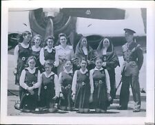 Foto de 1946 chilenos visitam porta-aviões dos EUA Leyte no porto de Valparaíso militar 8X10 comprar usado  Enviando para Brazil