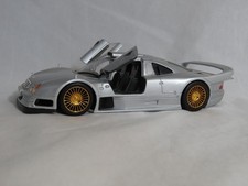 Usado, Carro fundido 1:26 MAISTO SILVER MERCEDES CLK-GTR AMG comprar usado  Enviando para Brazil