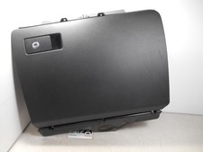 Cassetto portaoggetti caricato usato  Putignano