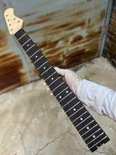 Music man 22fret usato  Spedire a Italy