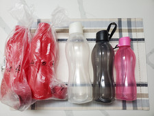 Usado, LOTE DE 5 Garrafas Tupperware ECO (3) 1L, (1) 25 oz, (1) 16 oz NOVO EM FOLHA comprar usado  Enviando para Brazil