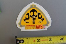 Máscara de gás Alien Workshop Skateboards AWS 90's GB2 vintage adesivo de skate comprar usado  Enviando para Brazil