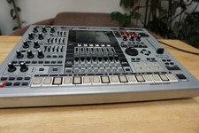 Roland 909 mc909 for sale  OKEHAMPTON