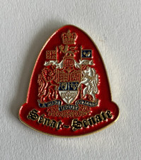 Pin blason armoiries d'occasion Pin blason armoiries d'occasion  Aizenay