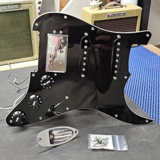 Fender LE Player Plus Strat HSS PICKGUARD CARREGADO Shawbucker e EUA 65 captadores comprar usado  Enviando para Brazil