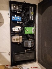 Pedaliera chitarra elettrica usato  Torricella in Sabina