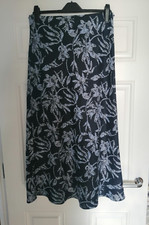 Wallis lovely linen for sale  FROME