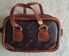 Rare small leather d'occasion  Expédié en Belgium