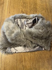 Faux fur scarf for sale Faux fur scarf for sale  BRISTOL