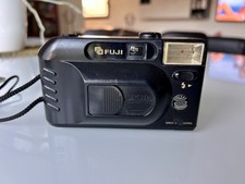 Fotocamera vintage fuji usato  San Vito al Tagliamento