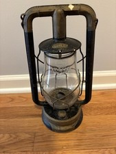 Antique 1913 dietz for sale Antique 1913 dietz for sale  Seymour