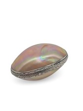 Mother pearl and d'occasion  Expédié en Belgium