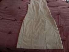 Robe blanc cassé d'occasion  Le Mans