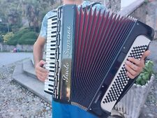 Fisarmonica 120 bassi usato  Lecco