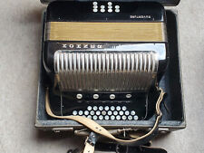 Very nice hohner d'occasion  Expédié en Belgium