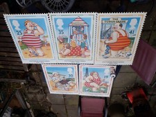 Giant royal pictorial for sale  TROWBRIDGE