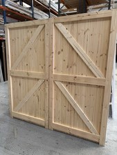 84x84 redwood garage for sale  LEEDS
