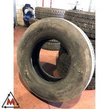 Gomma pneumatico autocarro usato  Italia