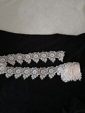 Dentelle ancienne 1m80 d'occasion  Enghien-les-Bains