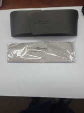 SILHOUETTE ÓCULOS ESTOJO FINO MAGNÉTICO FLIP TOP CARVÃO PRETO APROX 6” ESTOJO 1 comprar usado SILHOUETTE ÓCULOS ESTOJO FINO MAGNÉTICO FLIP TOP CARVÃO PRETO APROX 6” ESTOJO 1 comprar usado  Enviando para Brazil
