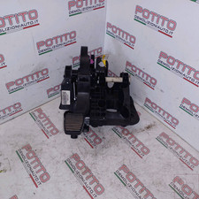 71769072 pedale frizione usato  Italia