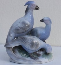 Porcelain subject exotic d'occasion  Expédié en Belgium