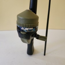 Vara de pesca vintage infantil Gi Joe herói americano temático 2 peças South Bend funciona comprar usado  Enviando para Brazil