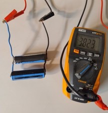 Batteria ricaricabile litio usato  Valdilana