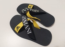 Armani baby slippers usato  Italia