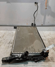 Radiatore per bmw usato  Volpago del Montello