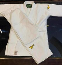 Uniforme quimono branco Mizuno Judô Gi 750gsm com 100% algodão tamanho 165cm comprar usado  Enviando para Brazil