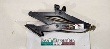 Cric auto universale usato  Gambettola