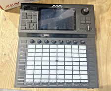 Sampler akai standalone d'occasion  Paris III