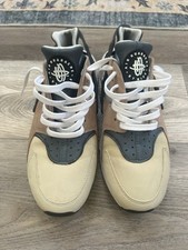 Nike hurache pairs for sale  Tracy