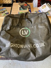 Middle row seat for sale  MARLOW