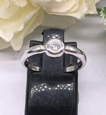 9ct white gold for sale 9ct white gold for sale  NORTHALLERTON