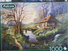 Falcon deluxe jigsaw for sale  STEYNING