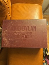 CONJUNTO CAIXA VIP BOB DYLAN 2024 MANEIRAS ÁSPERAS E TURBULENTAS WORLD WIDE TOUR comprar usado  Enviando para Brazil