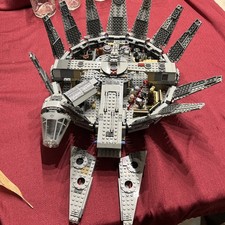 faucon millenium lego d'occasion faucon millenium lego d'occasion  Baud