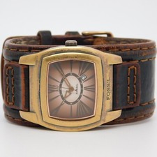 Relógio masculino analógico quartzo couro genuíno FOSSIL JR-9497 bateria nova comprar usado Relógio masculino analógico quartzo couro genuíno FOSSIL JR-9497 bateria nova comprar usado  Enviando para Brazil