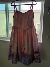 Disney Resort Dress Shop Vestido Rosa Fantasyland Castelo Seu Universo 1X Raro! comprar usado  Enviando para Brazil