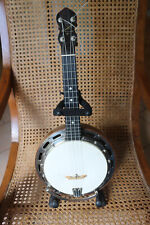 Banjo ukulele ludwig d'occasion  Saint-Laurent-de-la-Cabrerisse