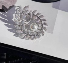 women s brooch for sale  Rosemead