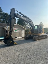 John deere 225d for sale  Painesville