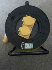 Cee 16a 110 for sale  MILTON KEYNES